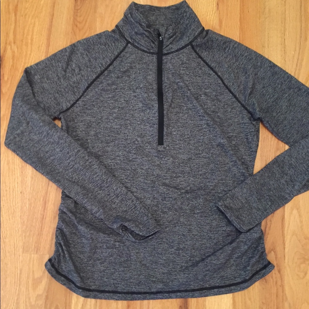 Lucy Activewear pull over top